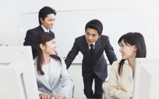 職場哲學：如何取代你的上司？
