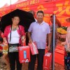 種植戶現場爭相預定明年德單123種子。