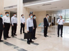 國務院督查組一行調研神農種業實驗室